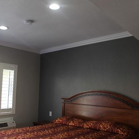 Town House Motel Lynwood Dış mekan fotoğraf